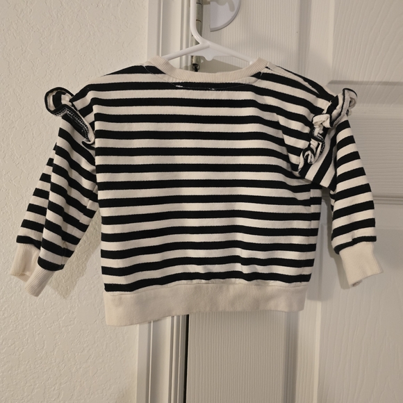 Jessica Simpson - "SPOOKY" 🖤 - Picture 2 of 3